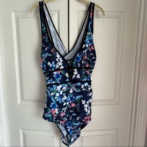 Floral One Piece Bathing Suit Size 4X